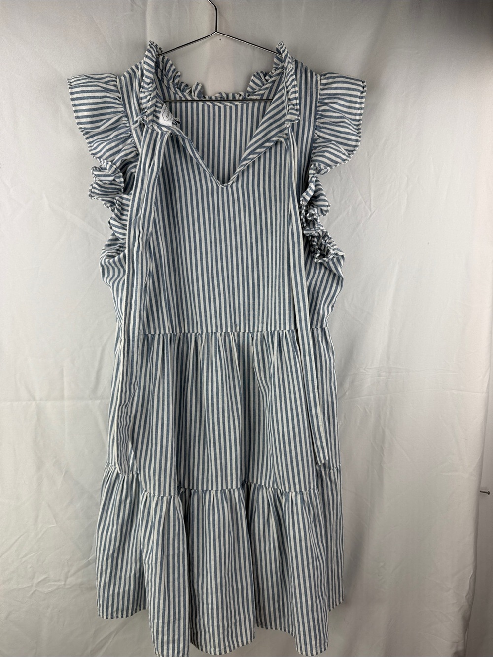 Mudpie Blue & White Striped Tiered Ruffle Sleeve Tie Back Size Large Kids Dress - Picture 6 of 7